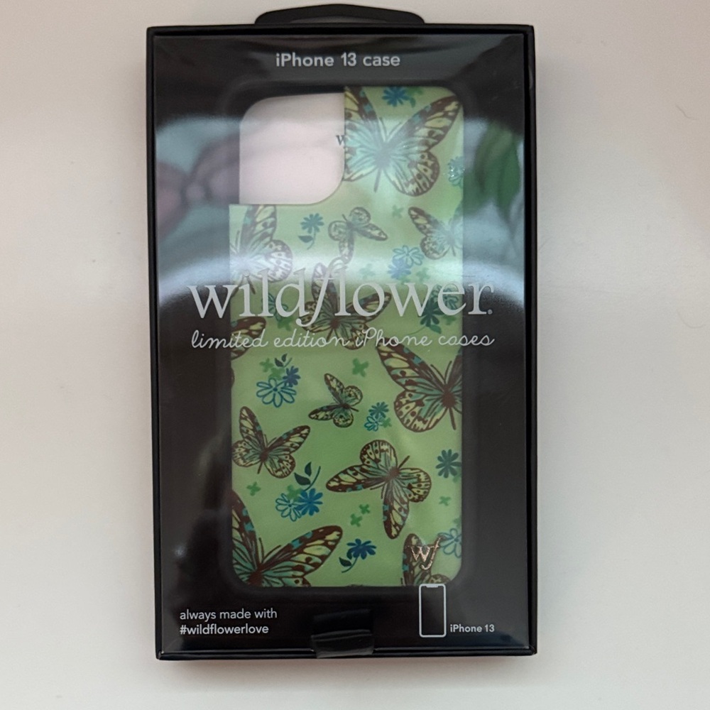 Wildflower Limited Edition Sage Green Butterfly Case - iphone 13